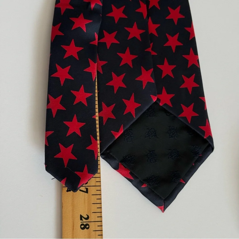 Elegant Kent and Curwen Star Patterned Men's pure silk Tie